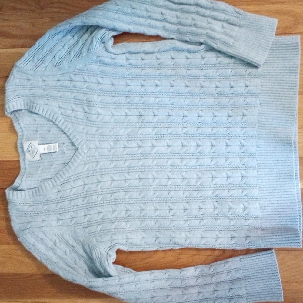 St. John's Bay Light Gray V-Neck Sweater